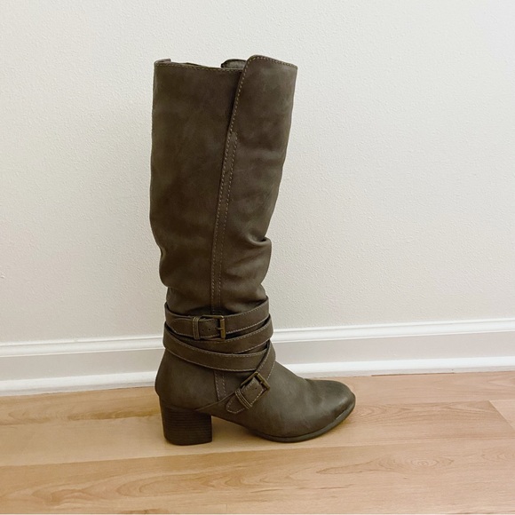 Mossimo Krissy Knee High Heeled Boots - Picture 4 of 13